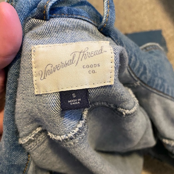 Universal Thread Denim Jacket - Picture 3 of 3
